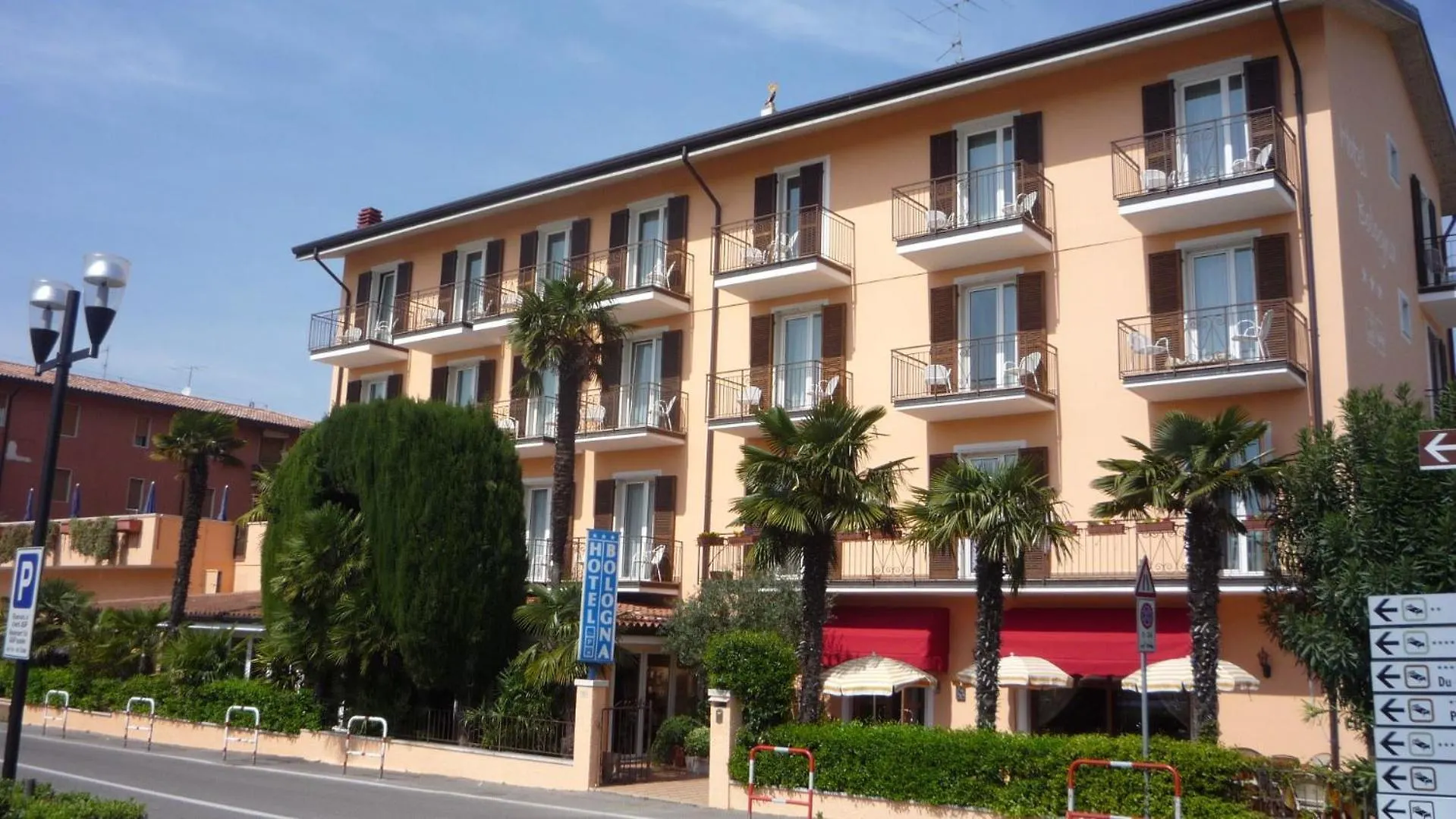 ***  Hotel Bologna Bardolino Italy