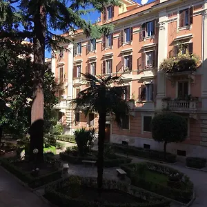 the-roman-way-san-giovanni.it-romehotels.com/