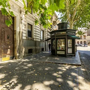 merulana-139-suites.it-romehotels.com/